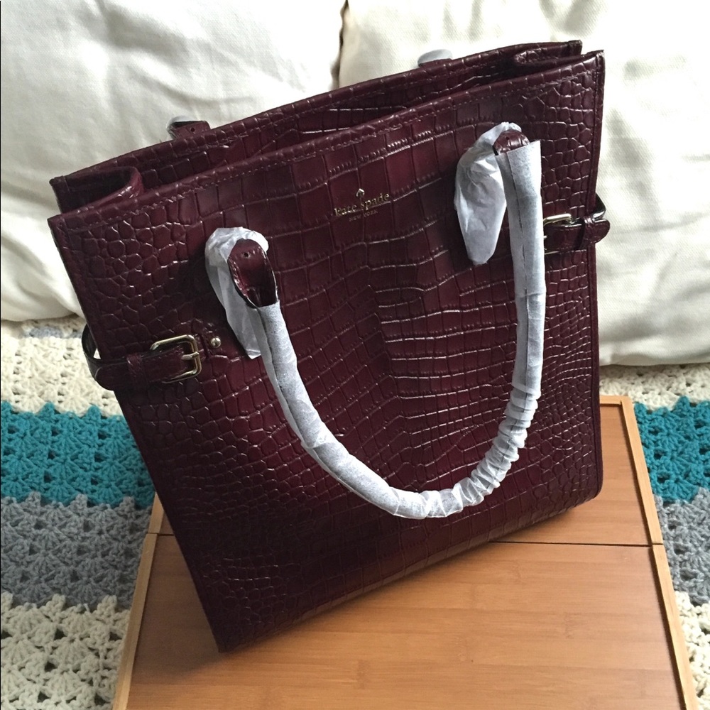Kate Spade • Vanston Tote
